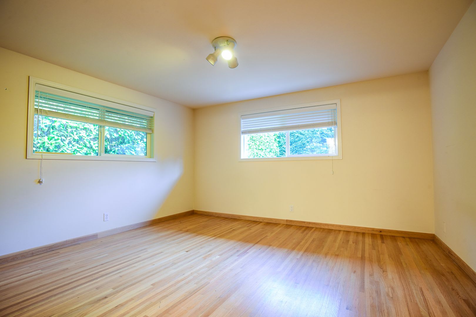 Beautiful 4 Bedroom Plus Office Home In Ballard – photo 5
