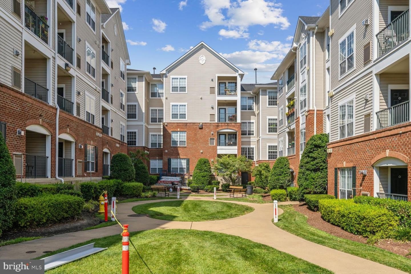 4850 EISENHOWER AVE #205 – photo 3