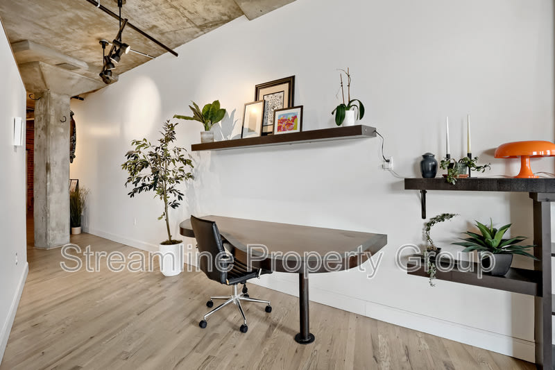 2500 walnut st – photo 3