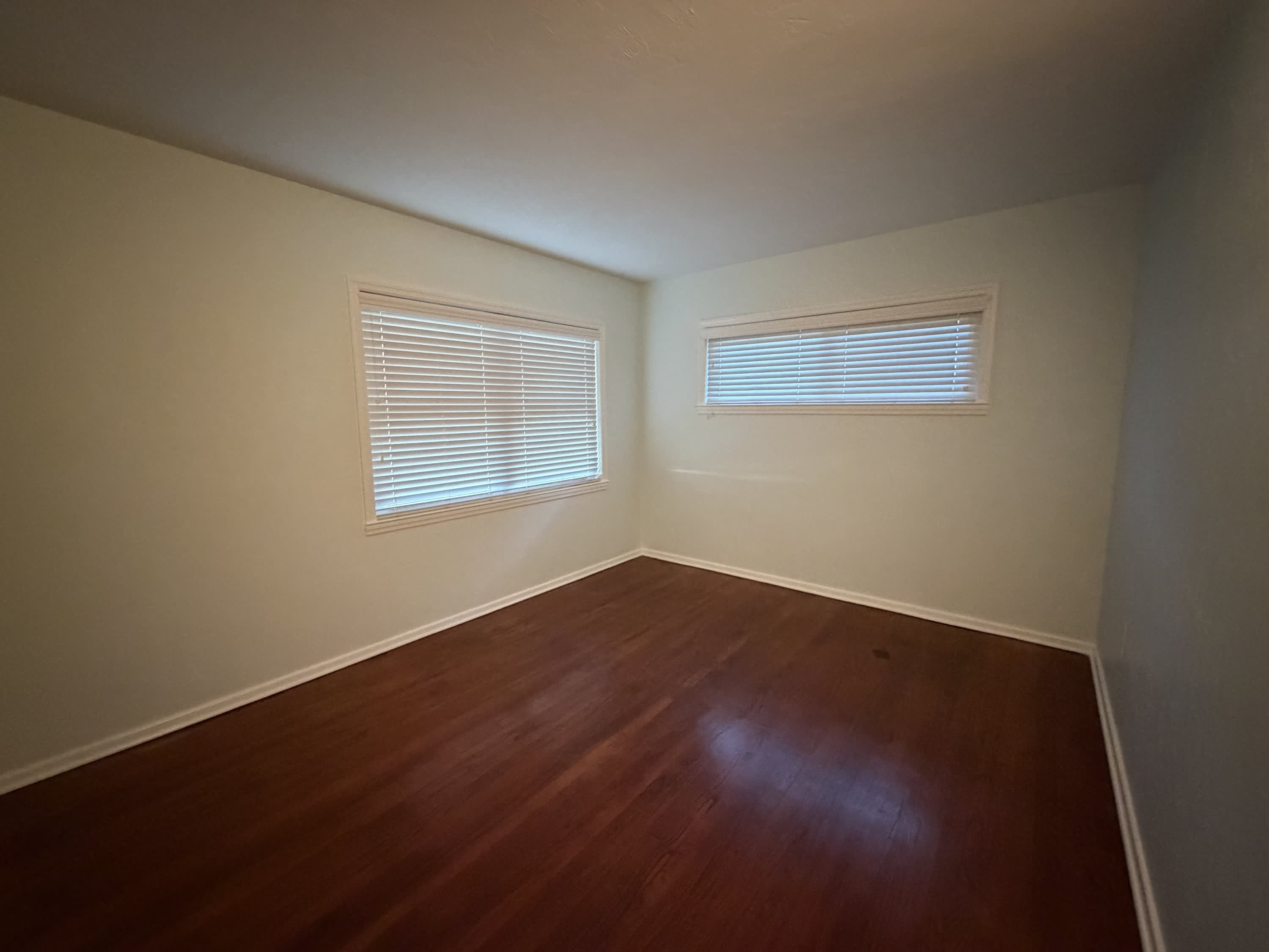 701 Southwest 28 Street – photo 4