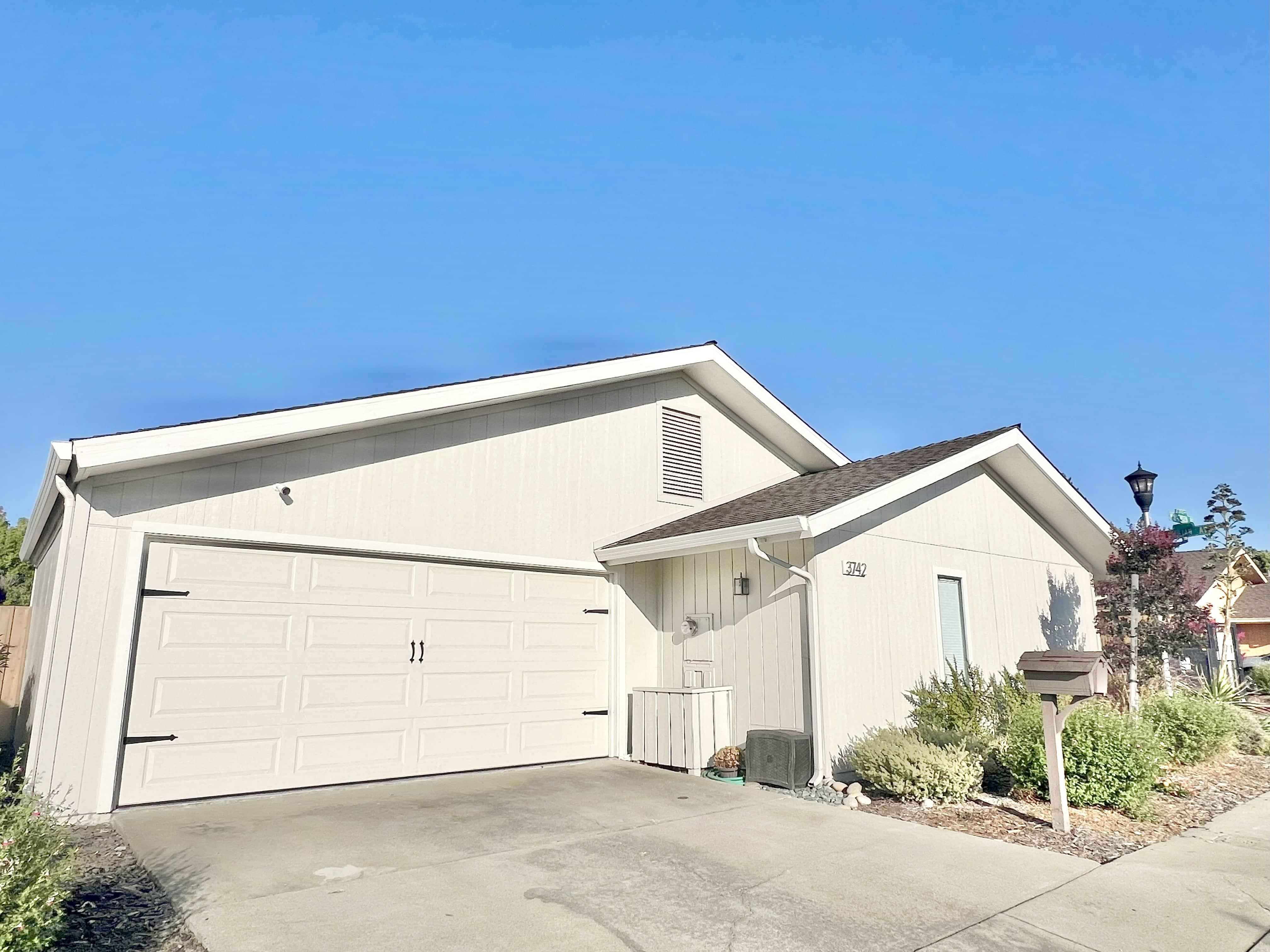3742 Mortensen Road – photo 1