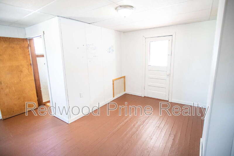 901 Coleman Avenue – photo 5