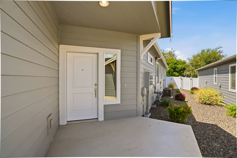 1231 North Tschirley Street 1 – photo 2