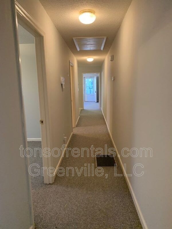 208 Church Street – photo 4
