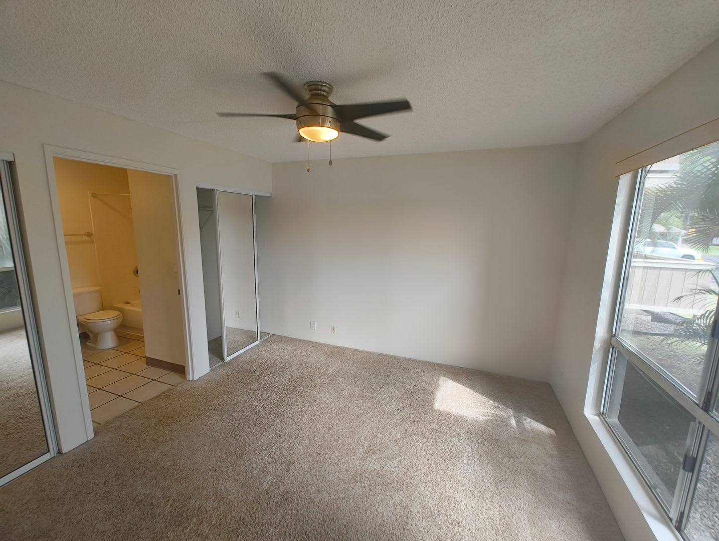 Spacious 3BR/2BA in Mililani – photo 4