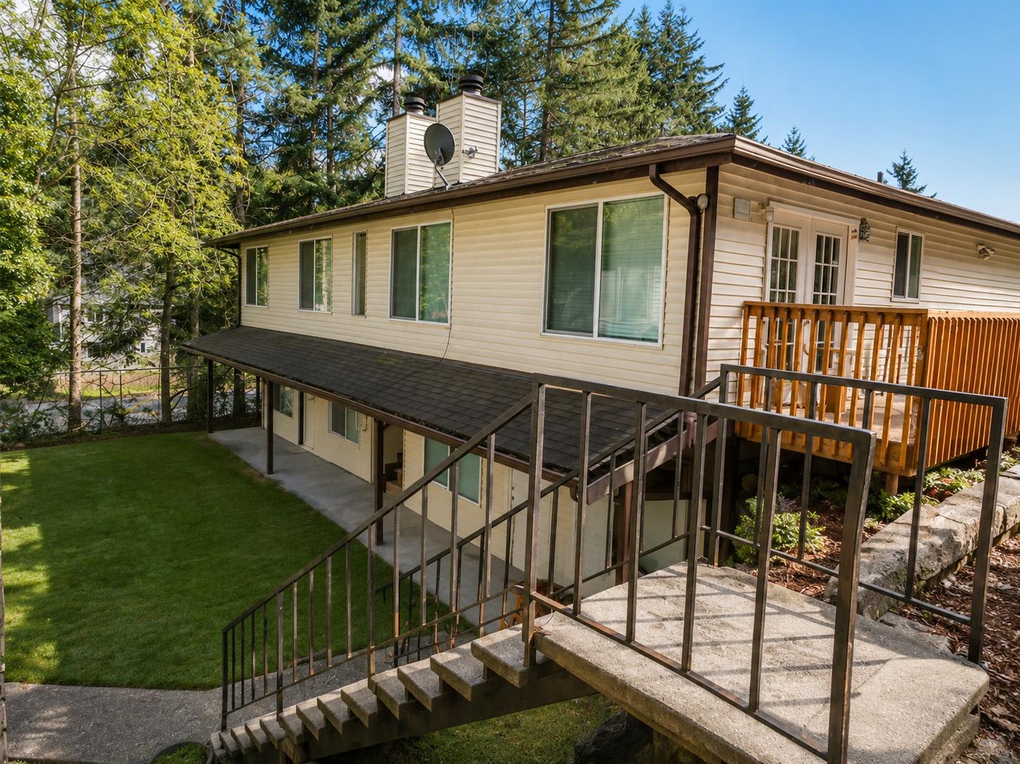 9015 236Th Street Sw B – photo 1