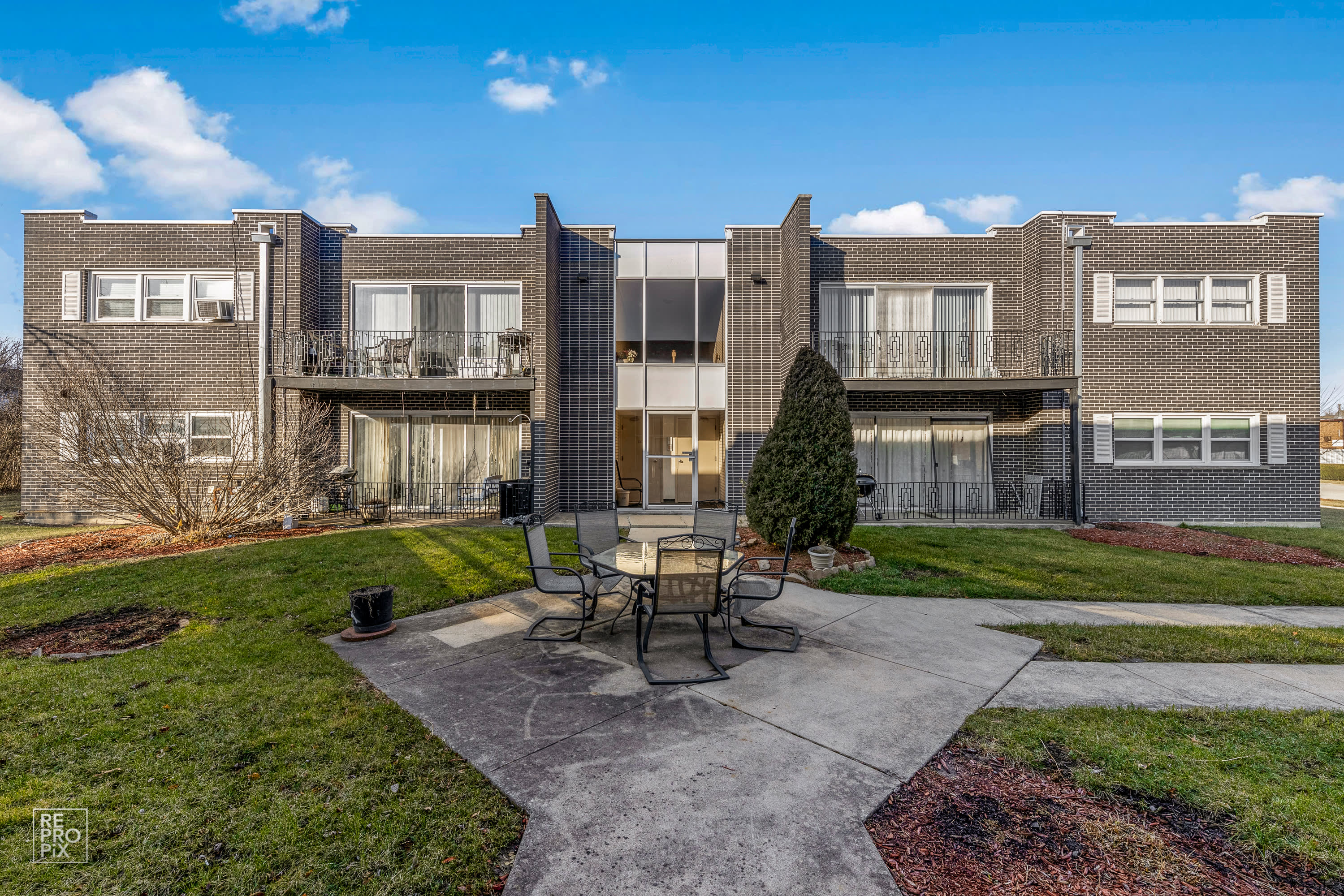 18330 Cherry Creek Drive – photo 1