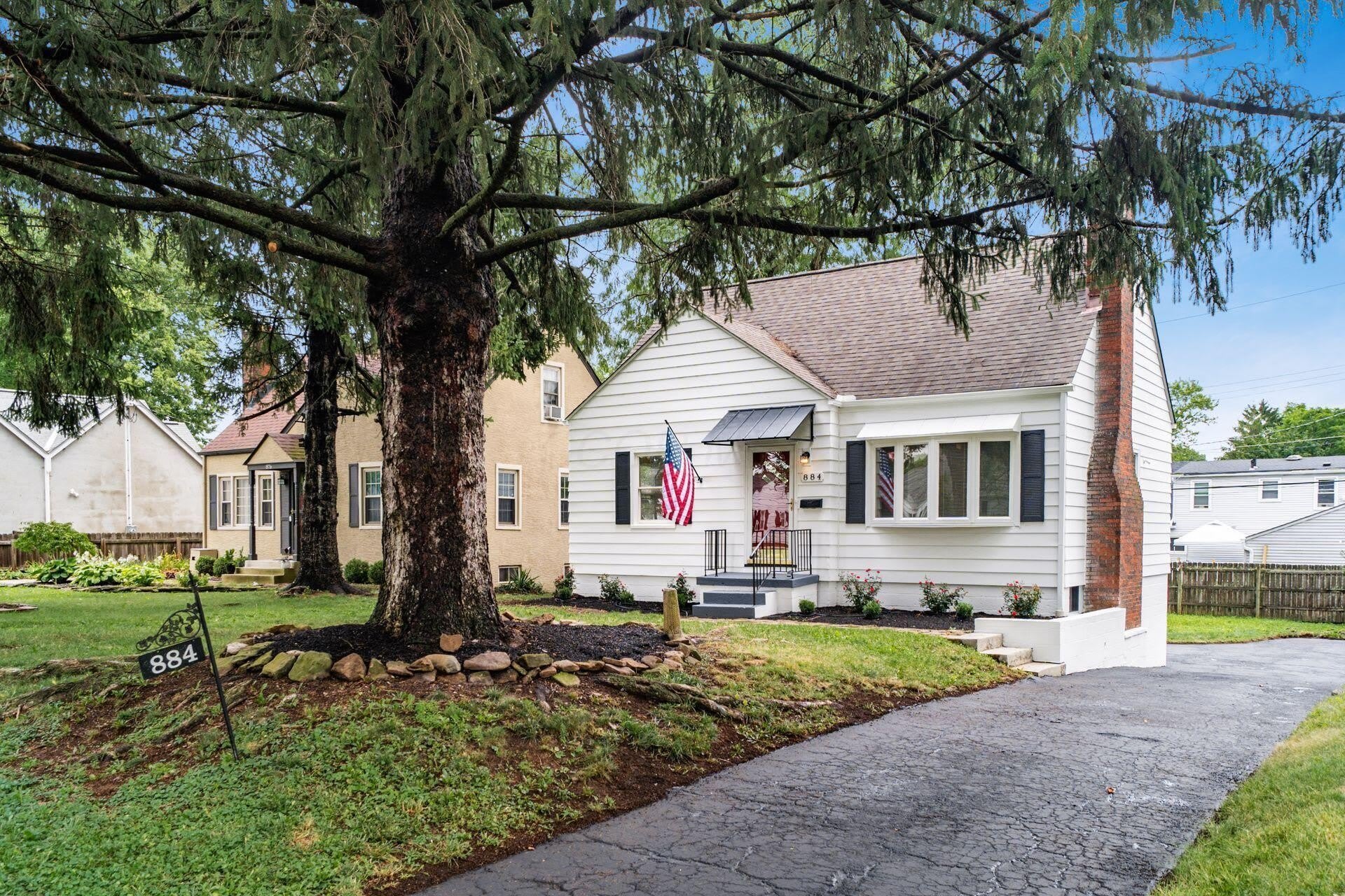 884 S Chesterfield Road – photo 4
