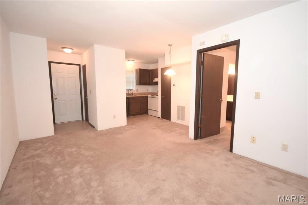 94 PEACHTREE Lane – photo 2