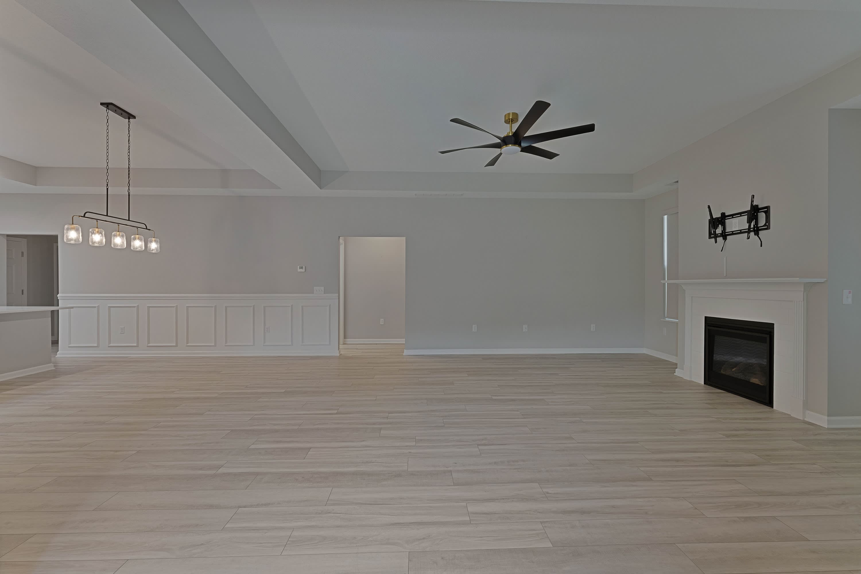 9264 Sharrott Road – photo 3