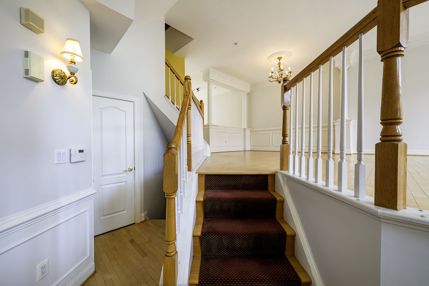 Tower Oaks First-Time Townhome in Rockville is Move-in Ready! – photo 4