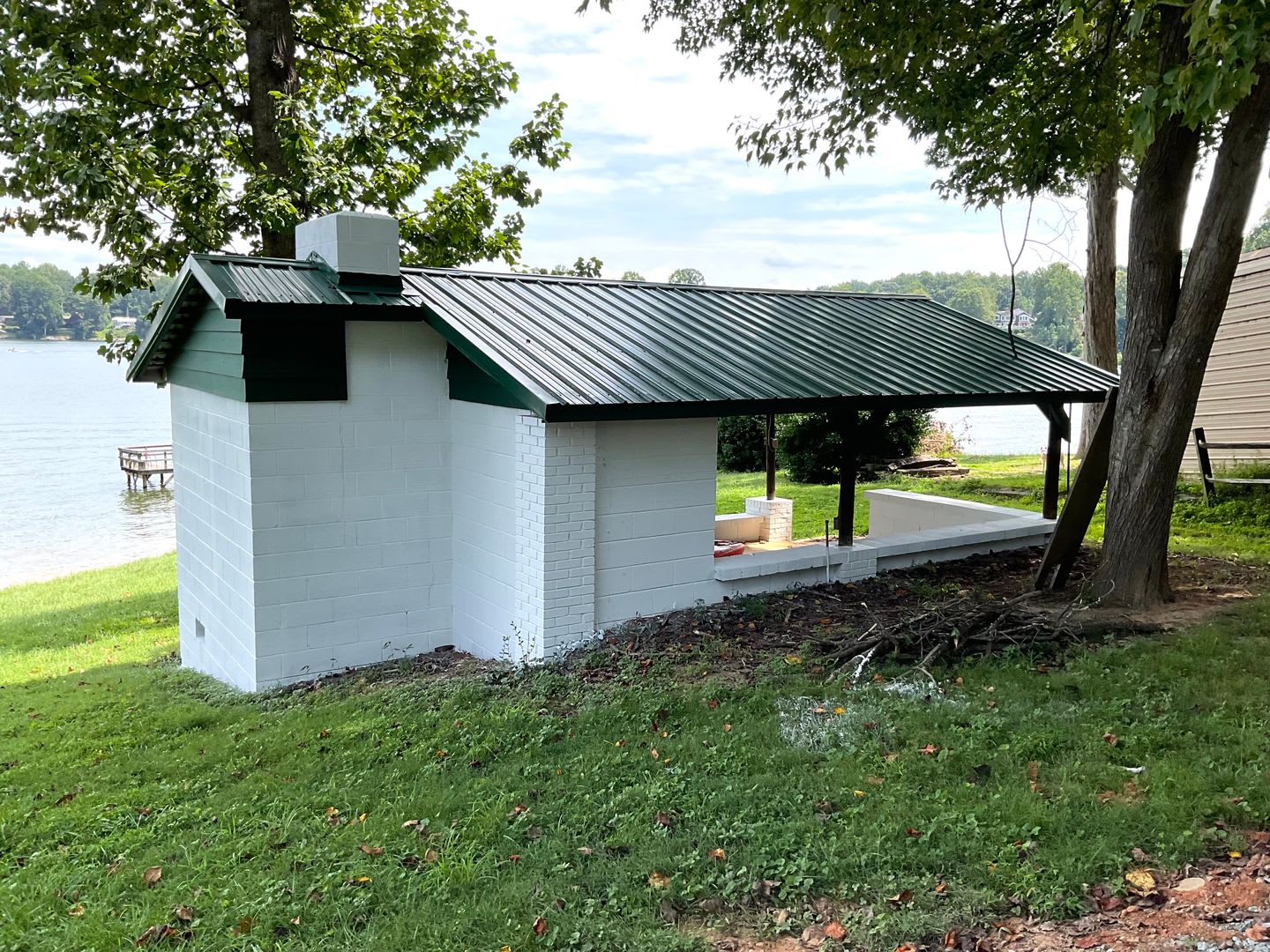 Lake Front Property For Rent – photo 4