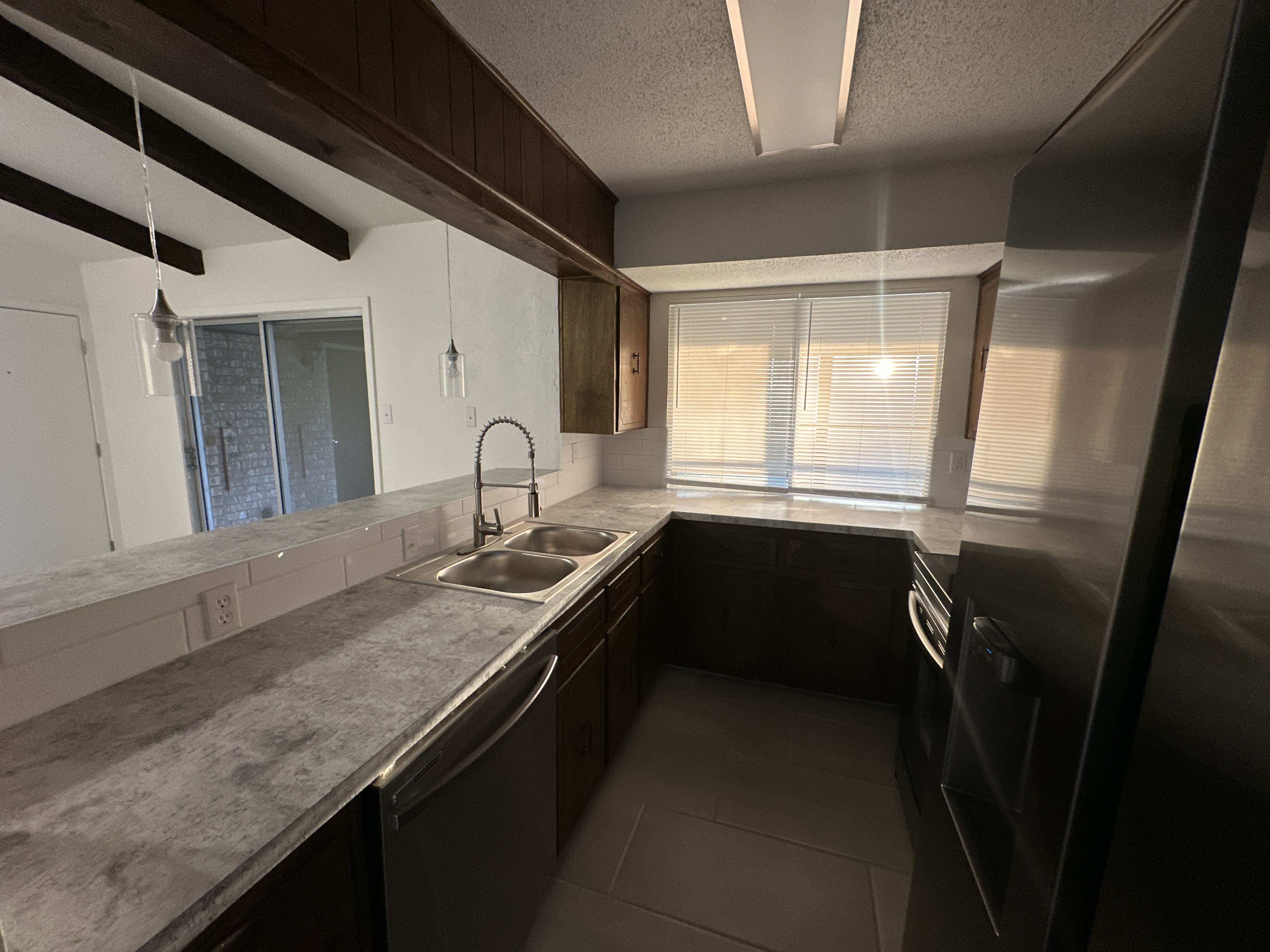 2207 Grandon Cir – photo 3