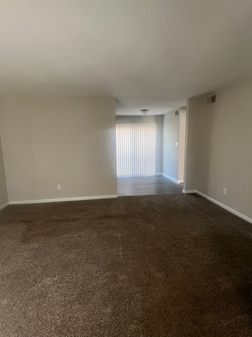 1 Bedroom/ 1 Bathroom Condo for ONLY $950.00 – photo 5