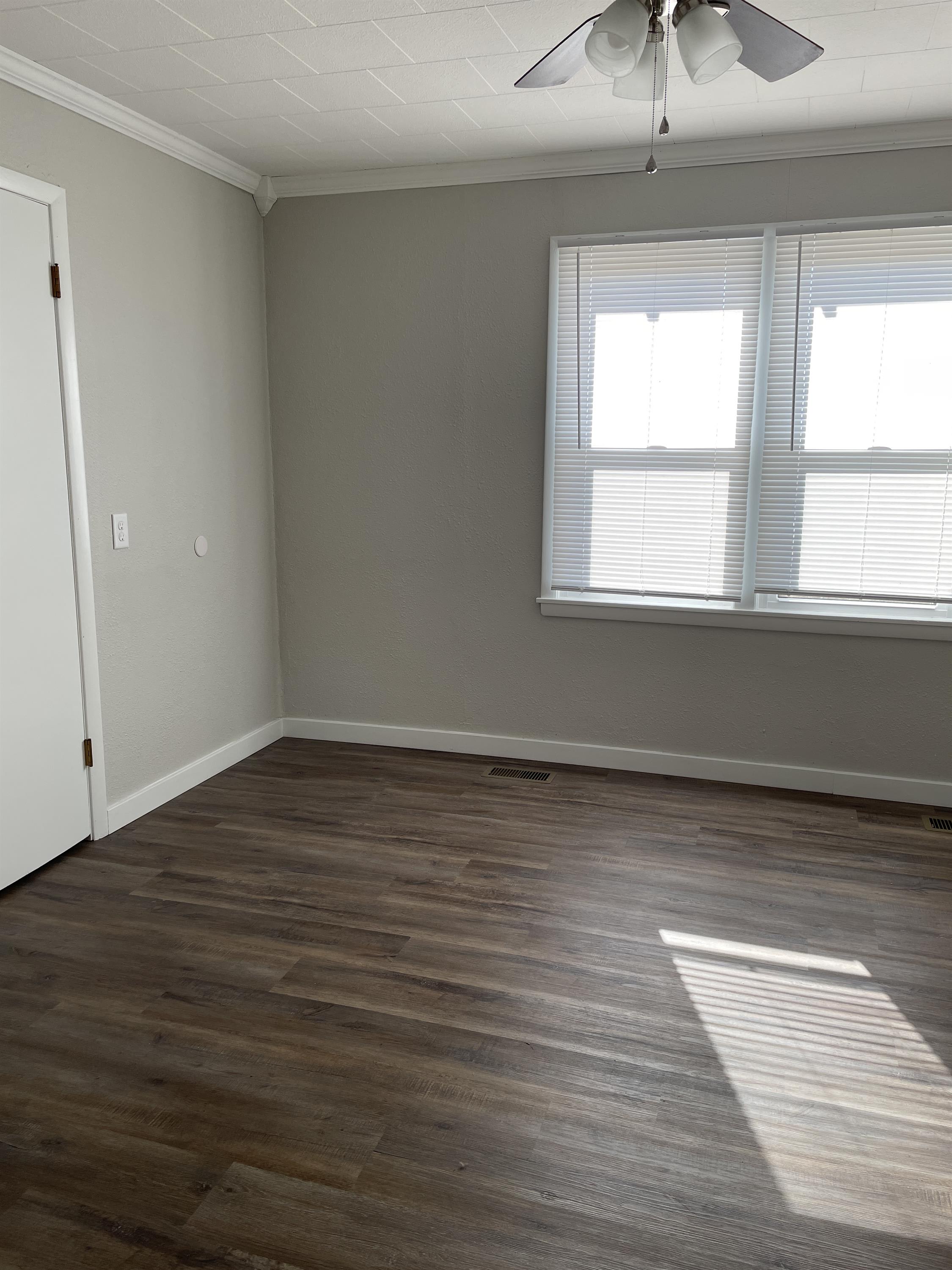103 C Street – photo 5