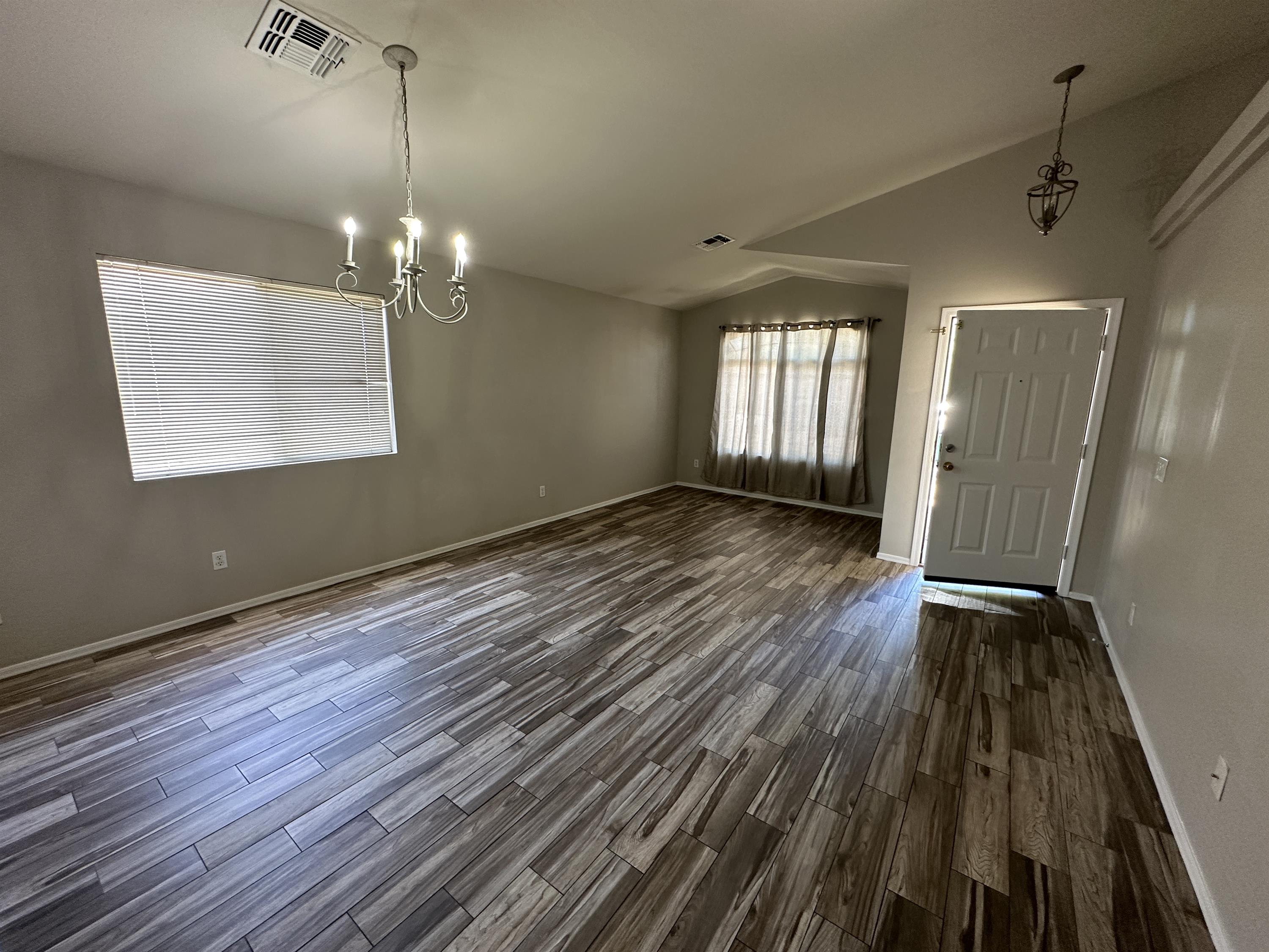 2425 South 159th Lane – photo 4