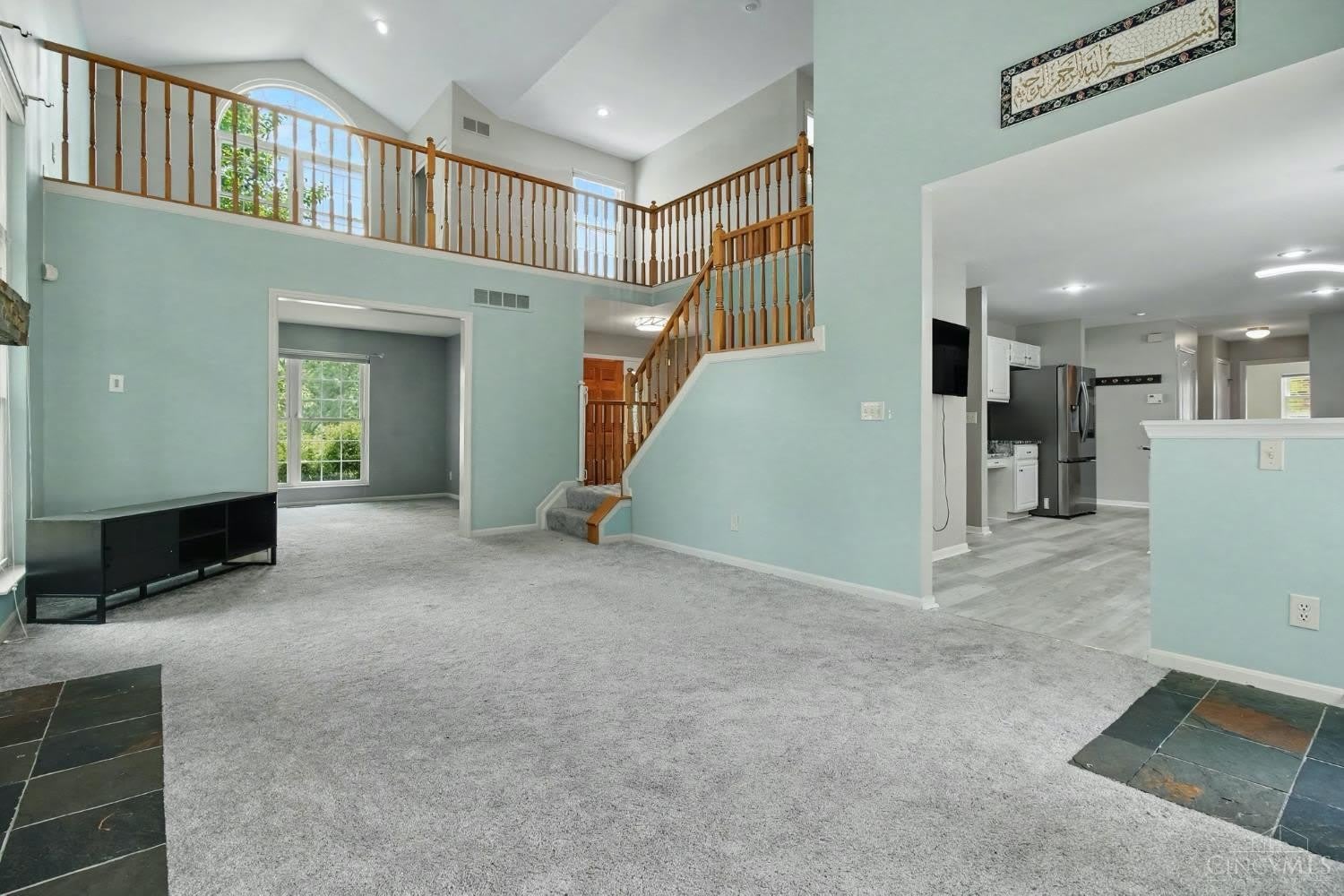 7279 Rolling Meadows Drive – photo 3