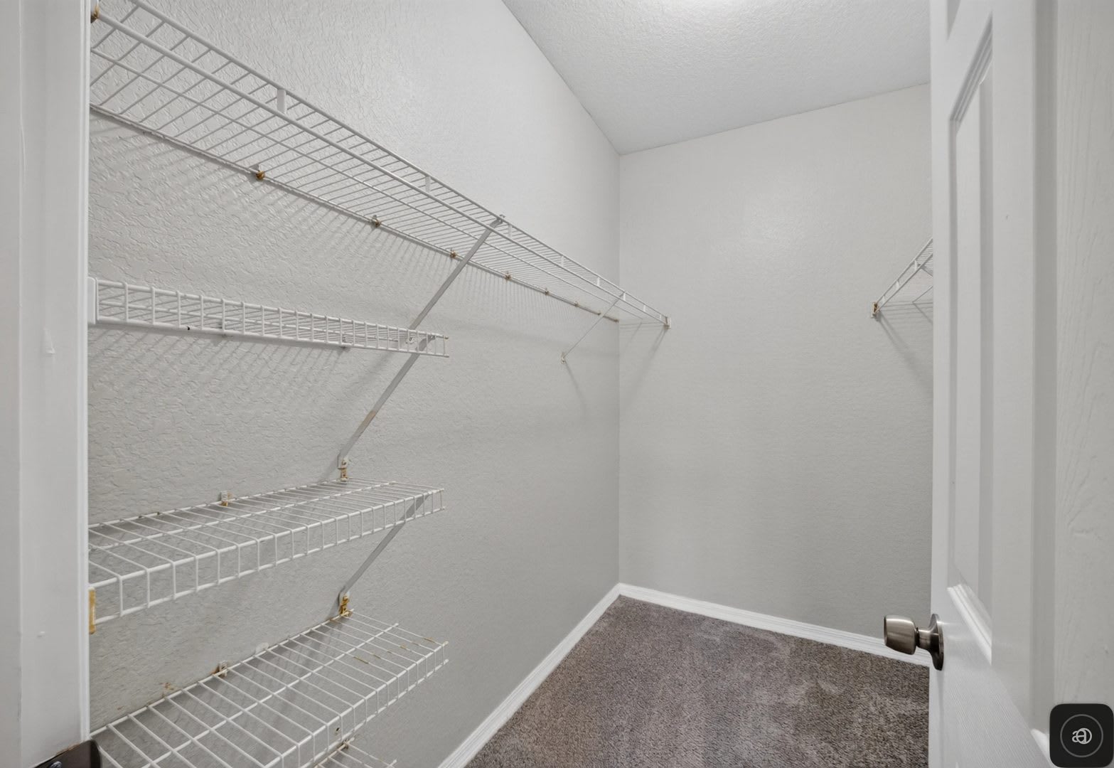 Crescent Place 31 201 – photo 5