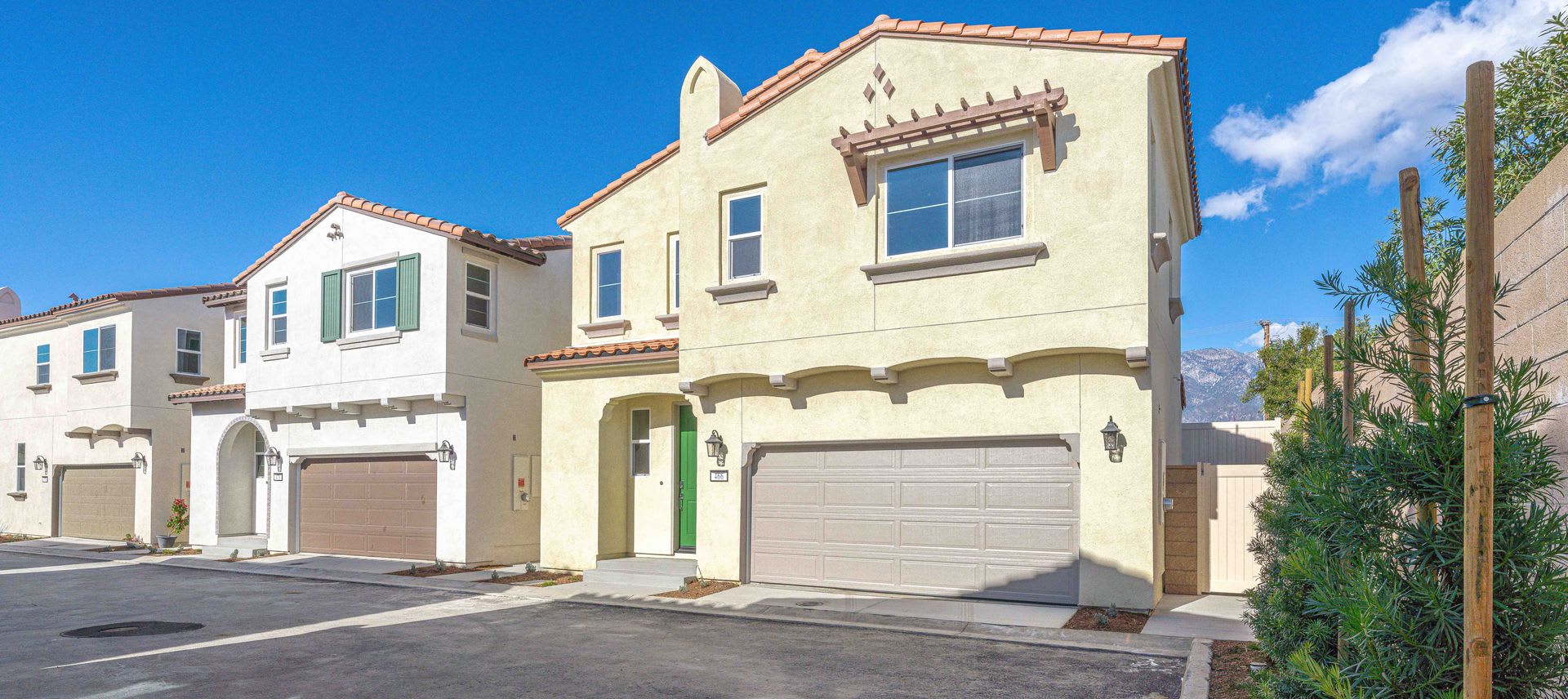 Move In Ready Luxury In Rose Glen – photo 3