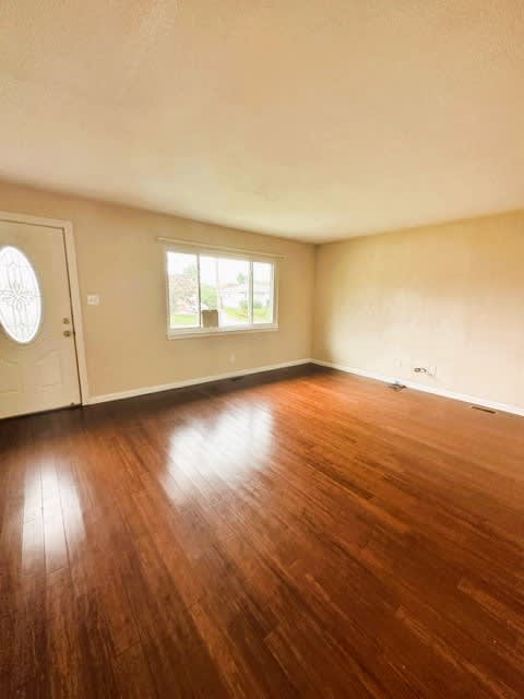 4841 Linshaw Lane – photo 2