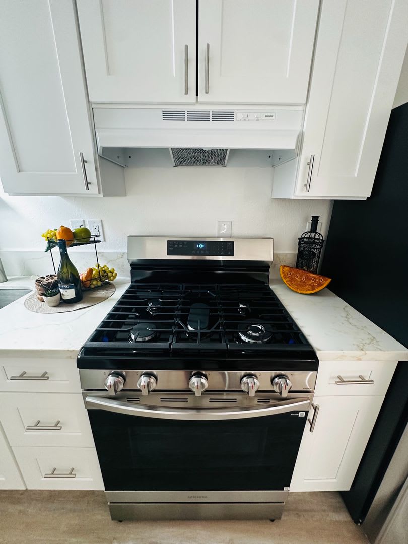 ✨ Stunning Brand-New Cottage in the Heart of North Park! ✨ FREE RENT until Sept. 1st!! – photo 5