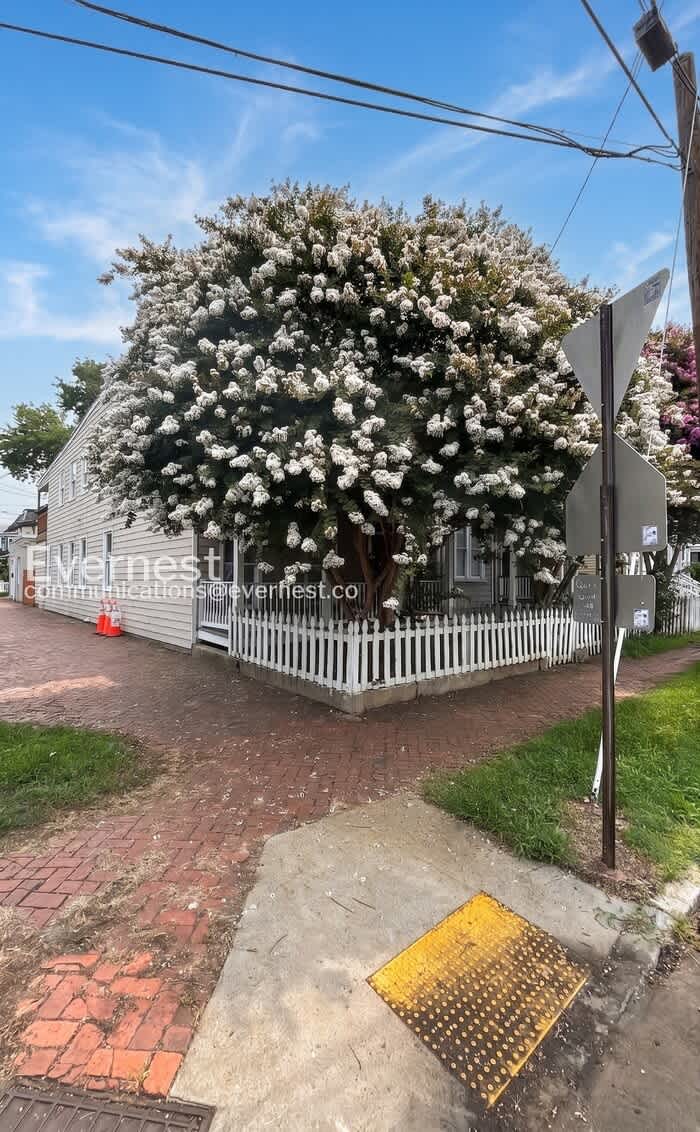 3100 East Marshall Street – photo 3