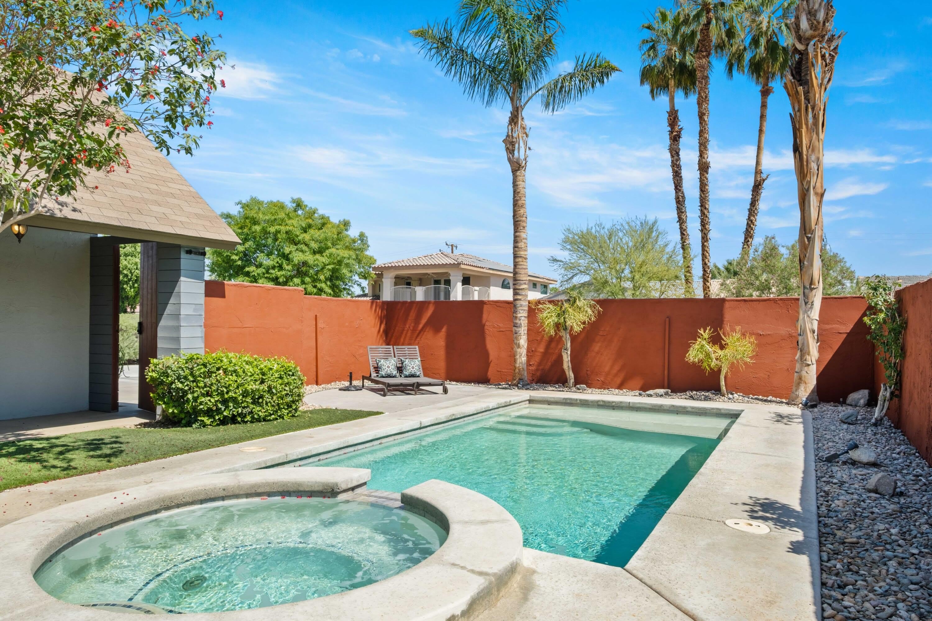 73425 San Nicholas Avenue – photo 1