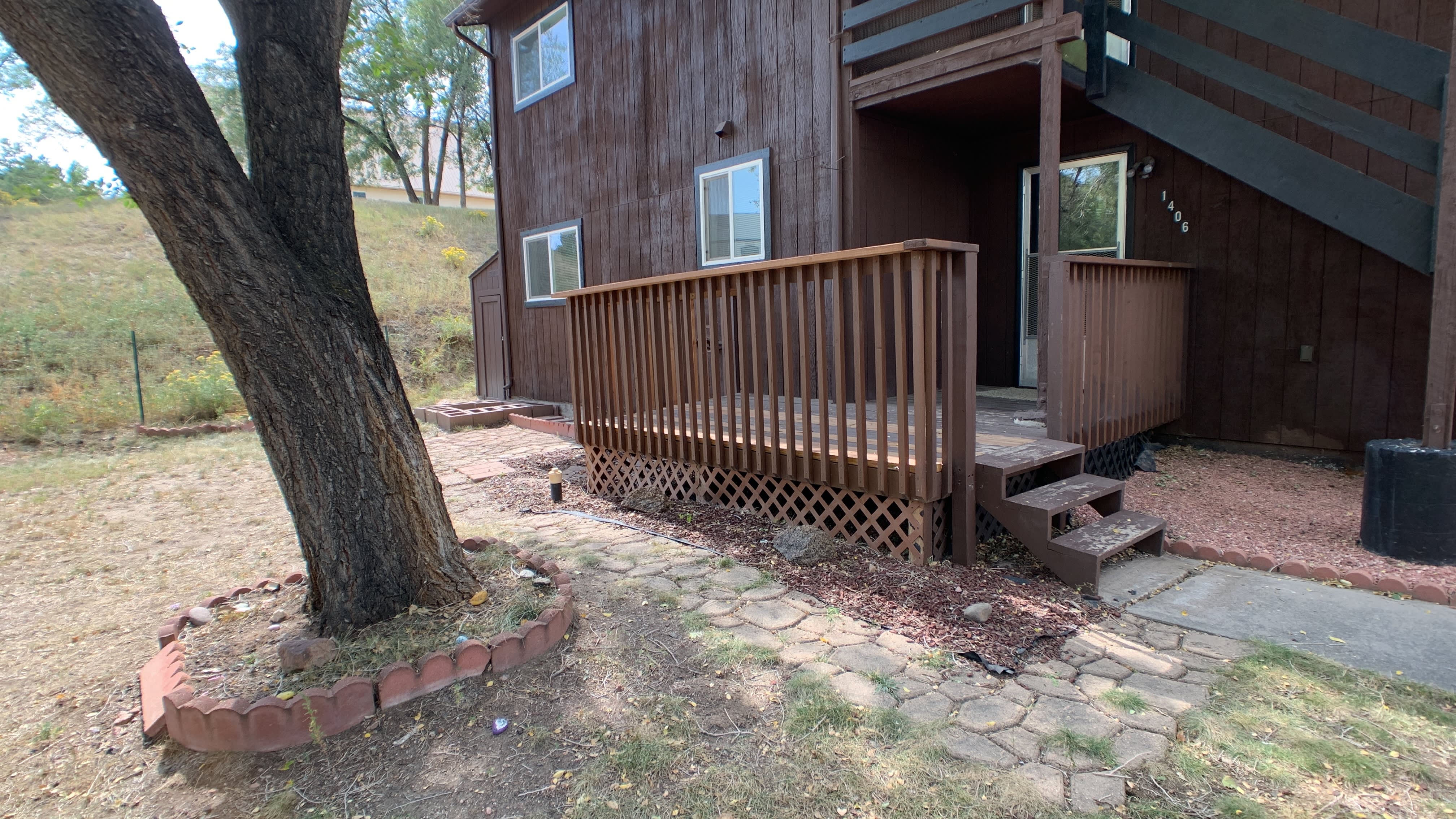 1406 Race St – photo 2