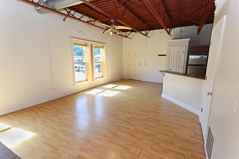 252 South Florissant Road – photo 4
