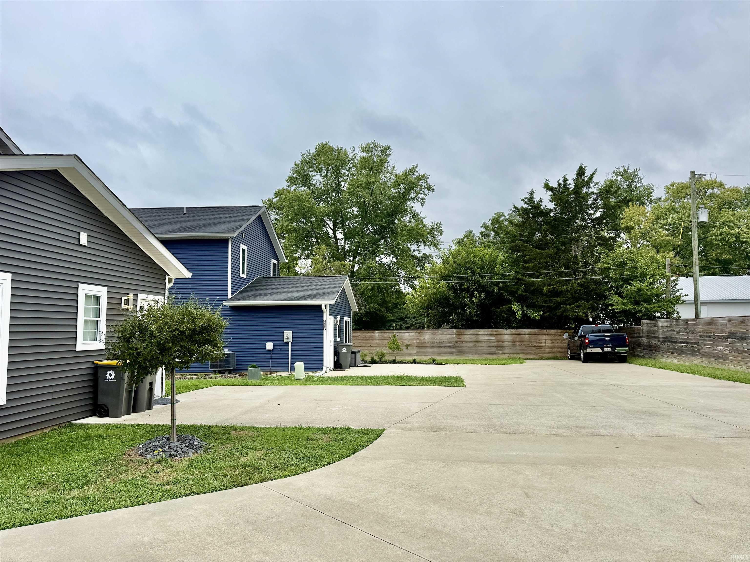 2724 S Rogers Street – photo 4