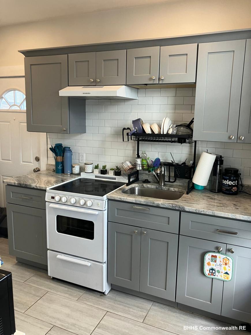 173 Highland Ave. – photo 2