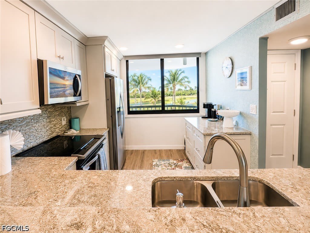 4203 Bay Beach Lane – photo 4
