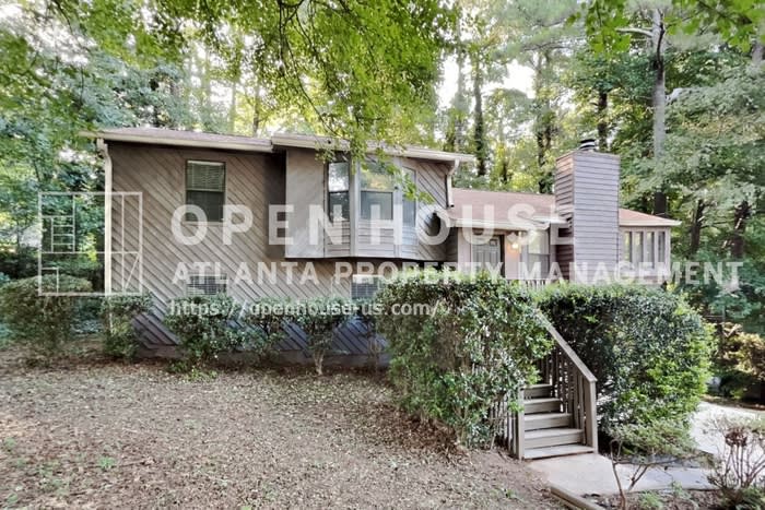 4094 Maxanne Drive Northwest – photo 1