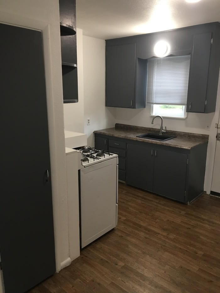 13601 C Street South – photo 4