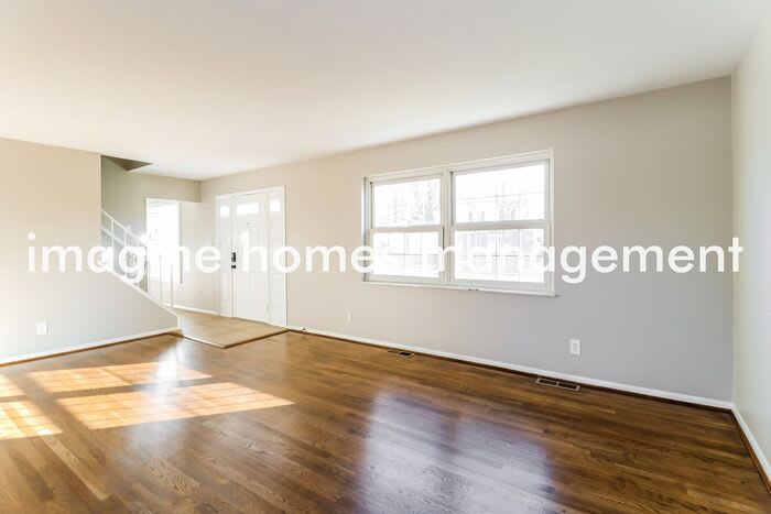 1557 Citadel Place – photo 5