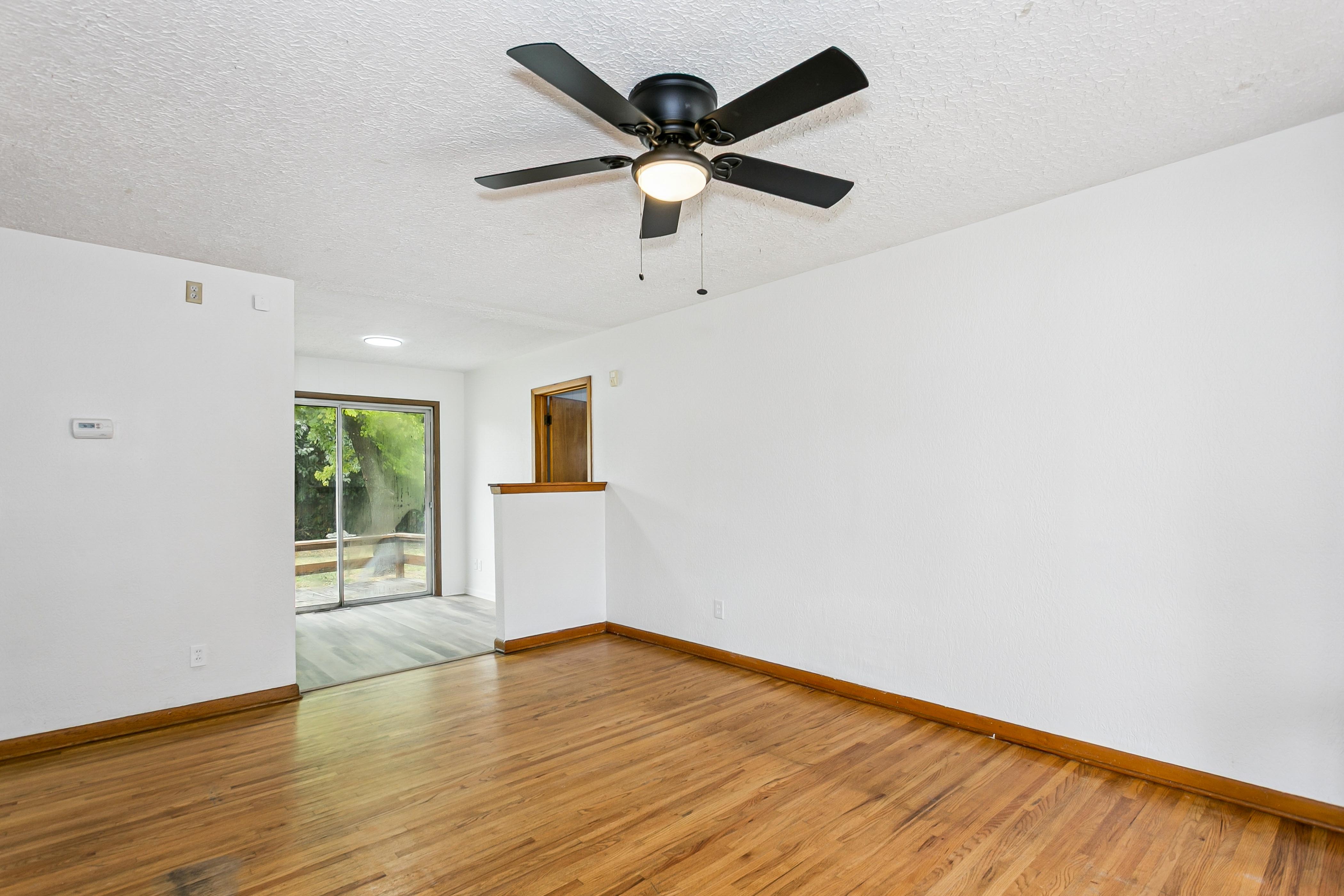 2321 W Lydia St – photo 2