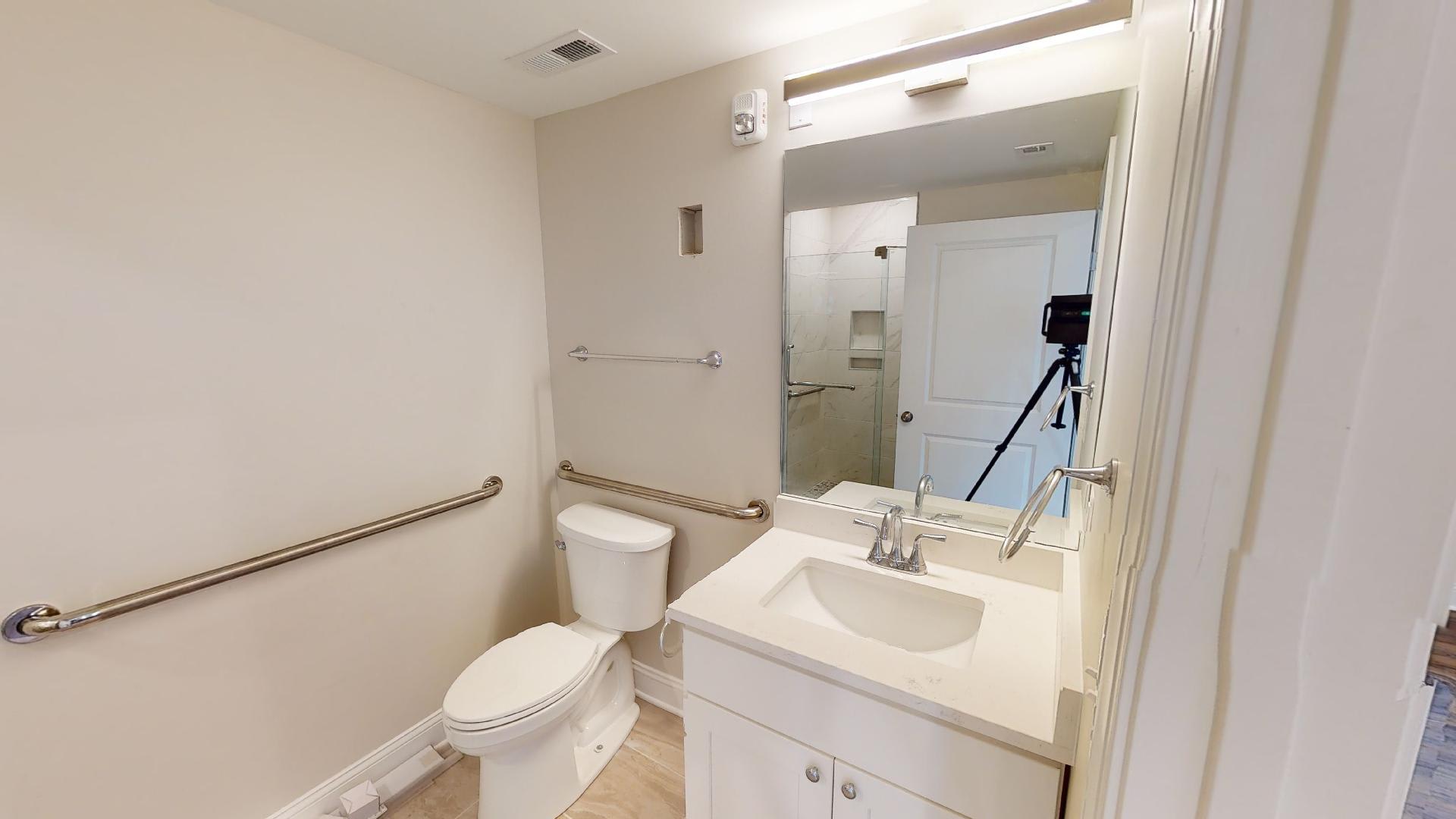 220 Hamilton St Nw – photo 2