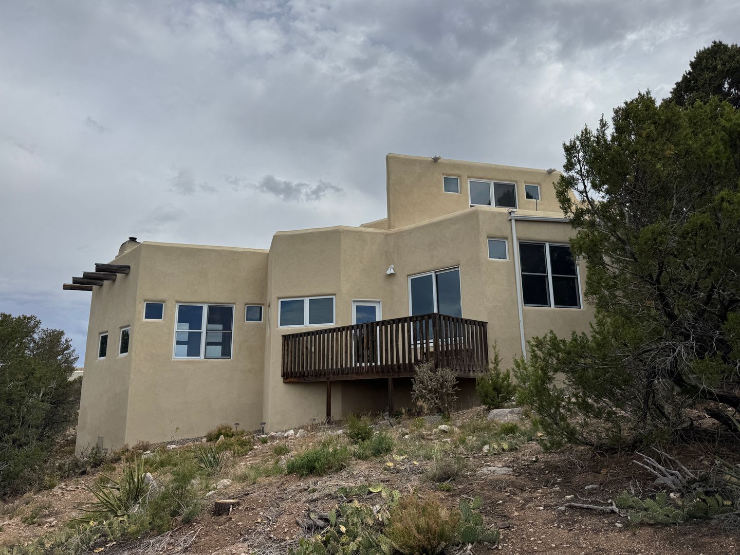 3 Bedroom, 3 Bathroom Home in Edgewood – photo 3
