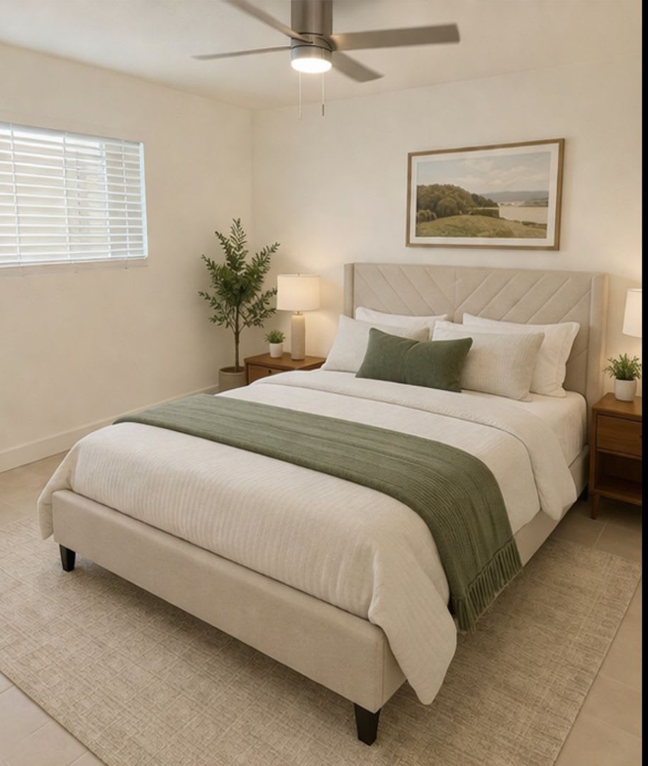 MOVE IN SPECIALS! Completely Remodeled 2 Bed – photo 3