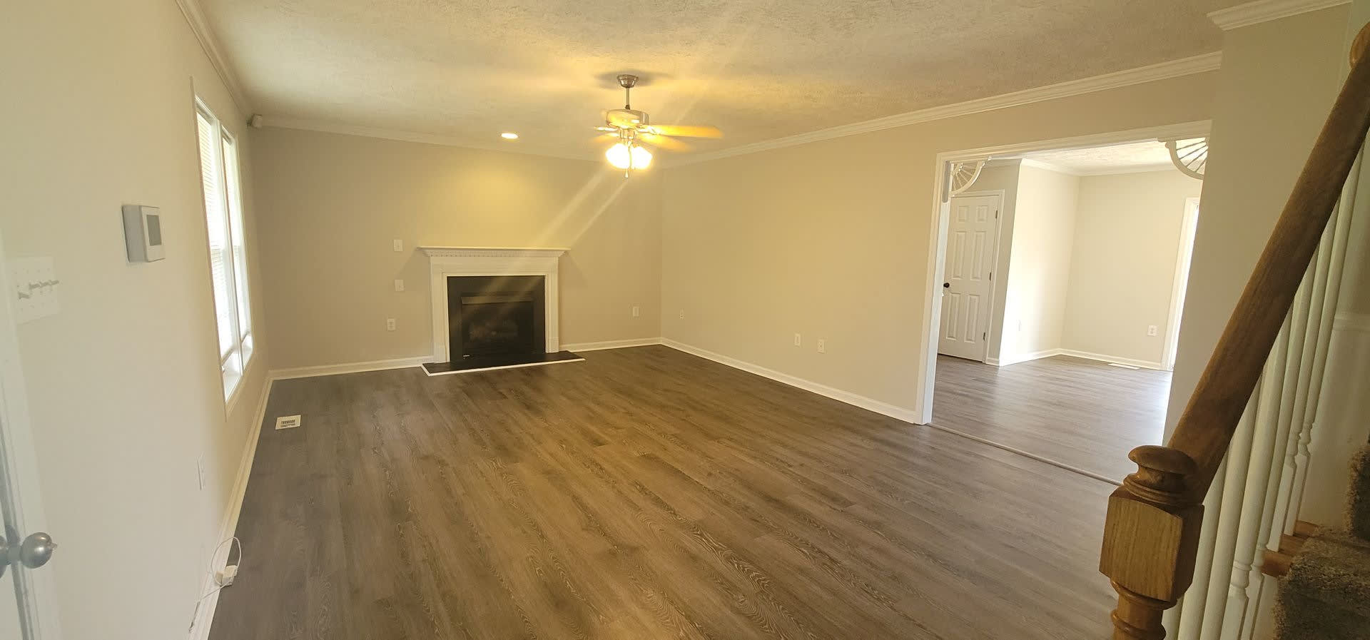New Listing – photo 2