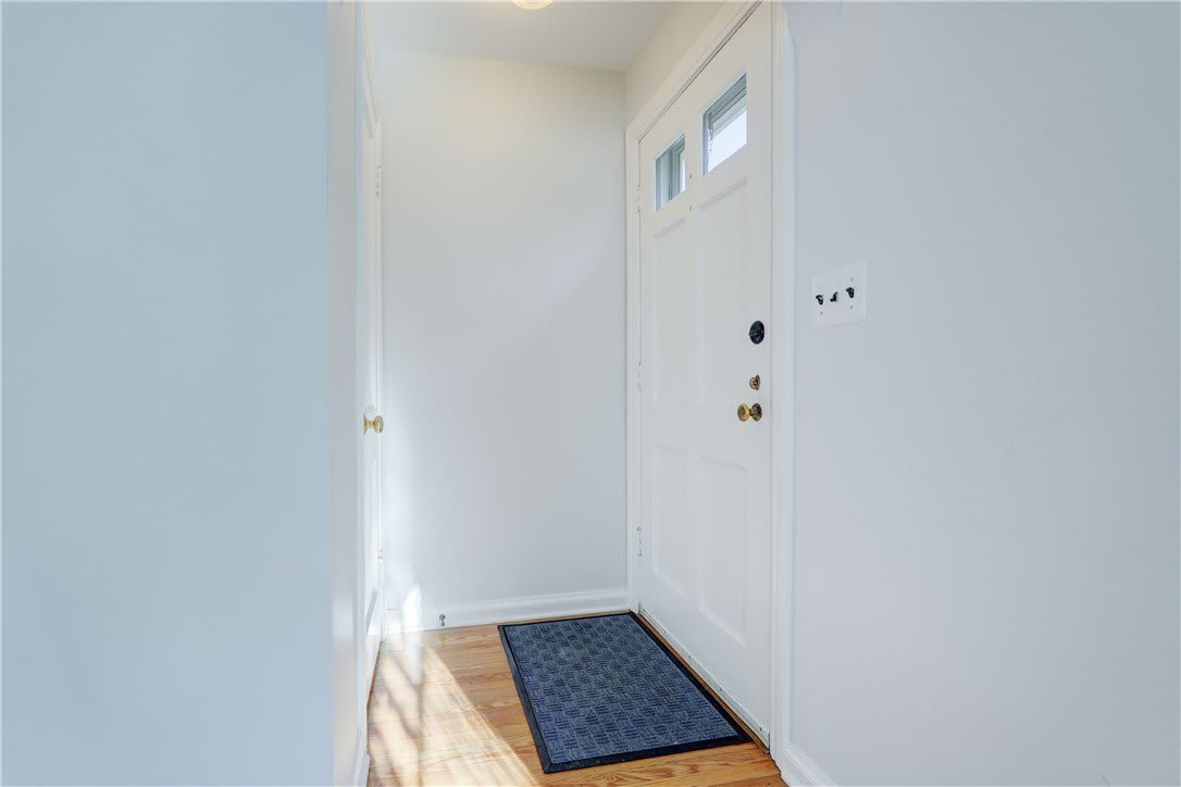 15 Maple Street – photo 3