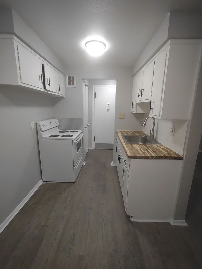 3Bd Single Cash Pay Section 8 – photo 4