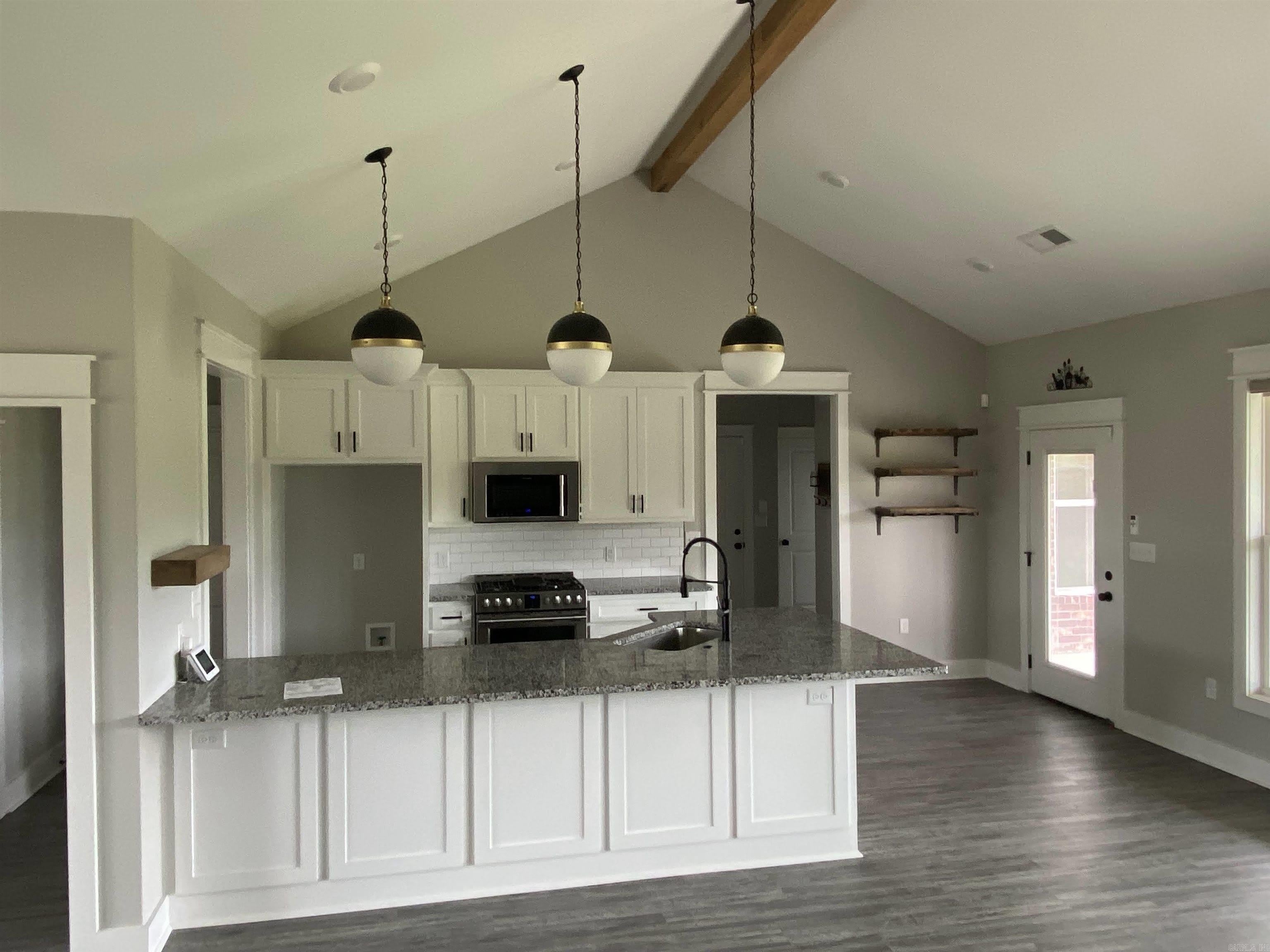 9 Wedgewood Dr. – photo 3