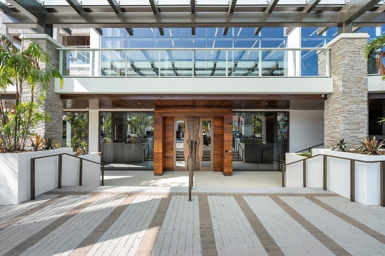 200 SE Mizner Boulevard – photo 3