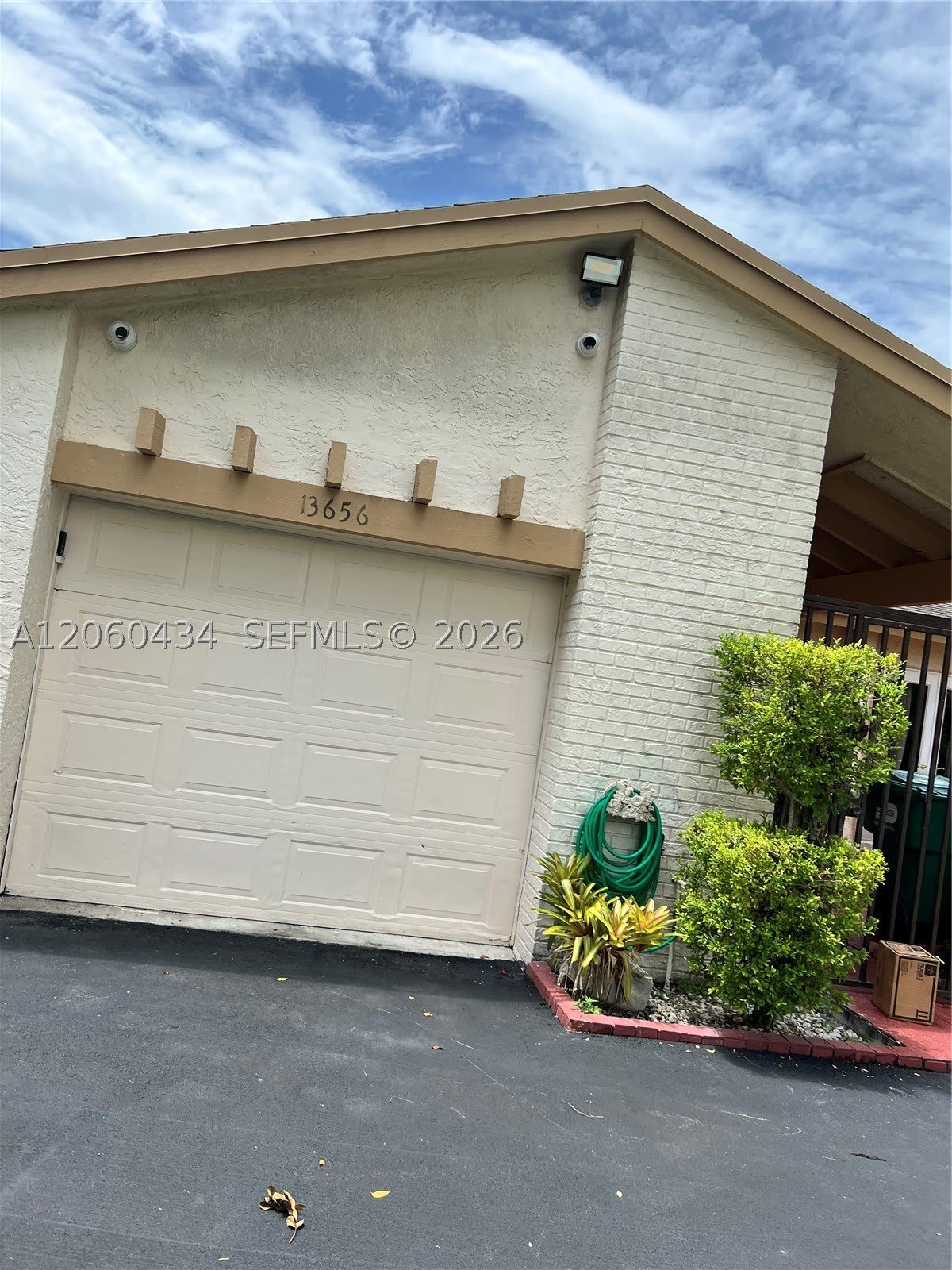 13656 SW 117th Ln – photo 1