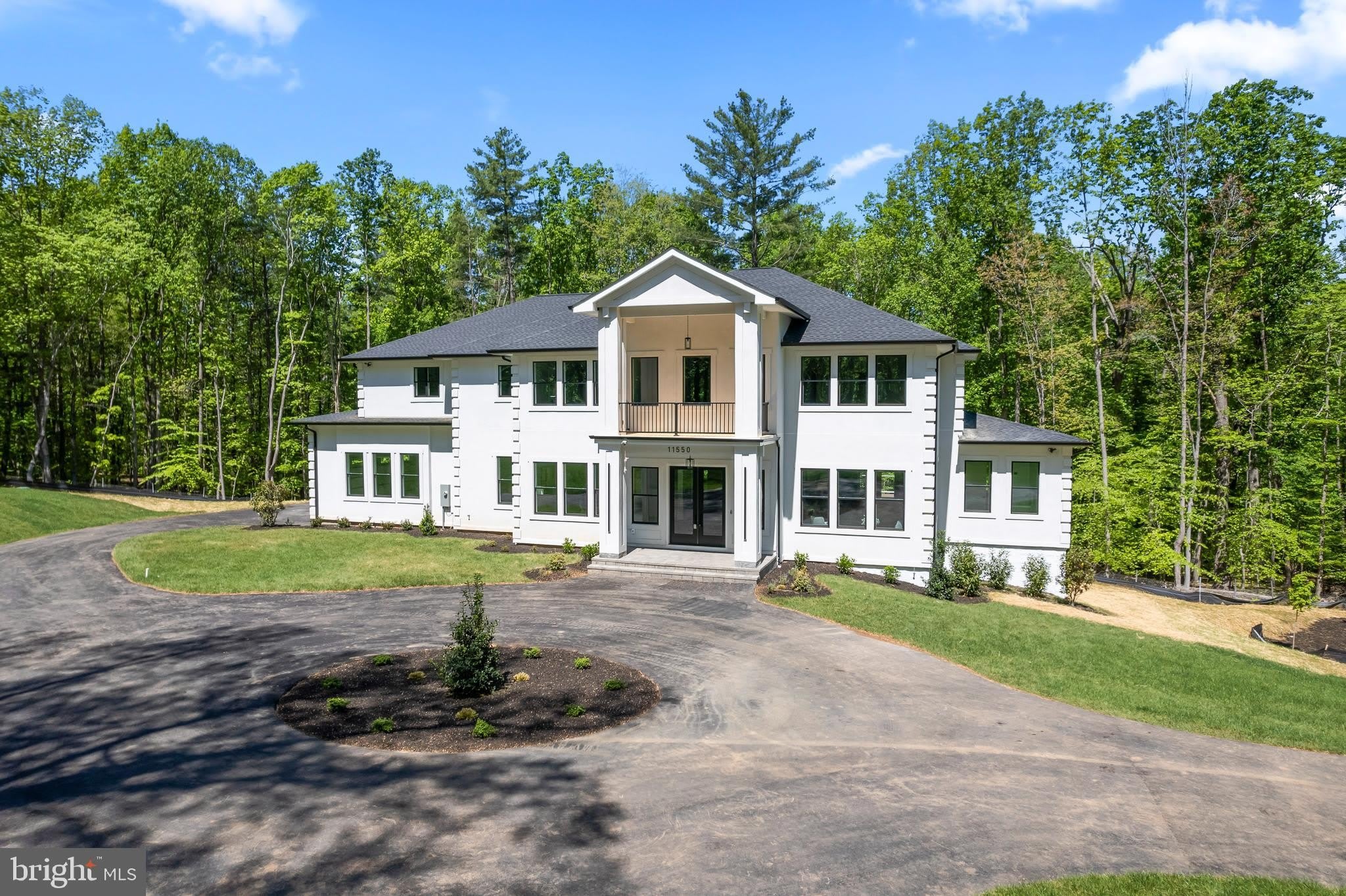 11550 HENDERSON Road – photo 1