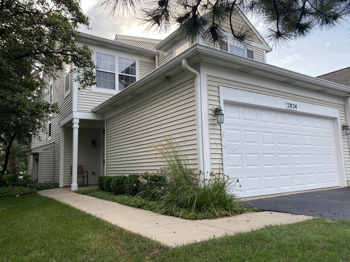 2824 White Thorn Circle – photo 2