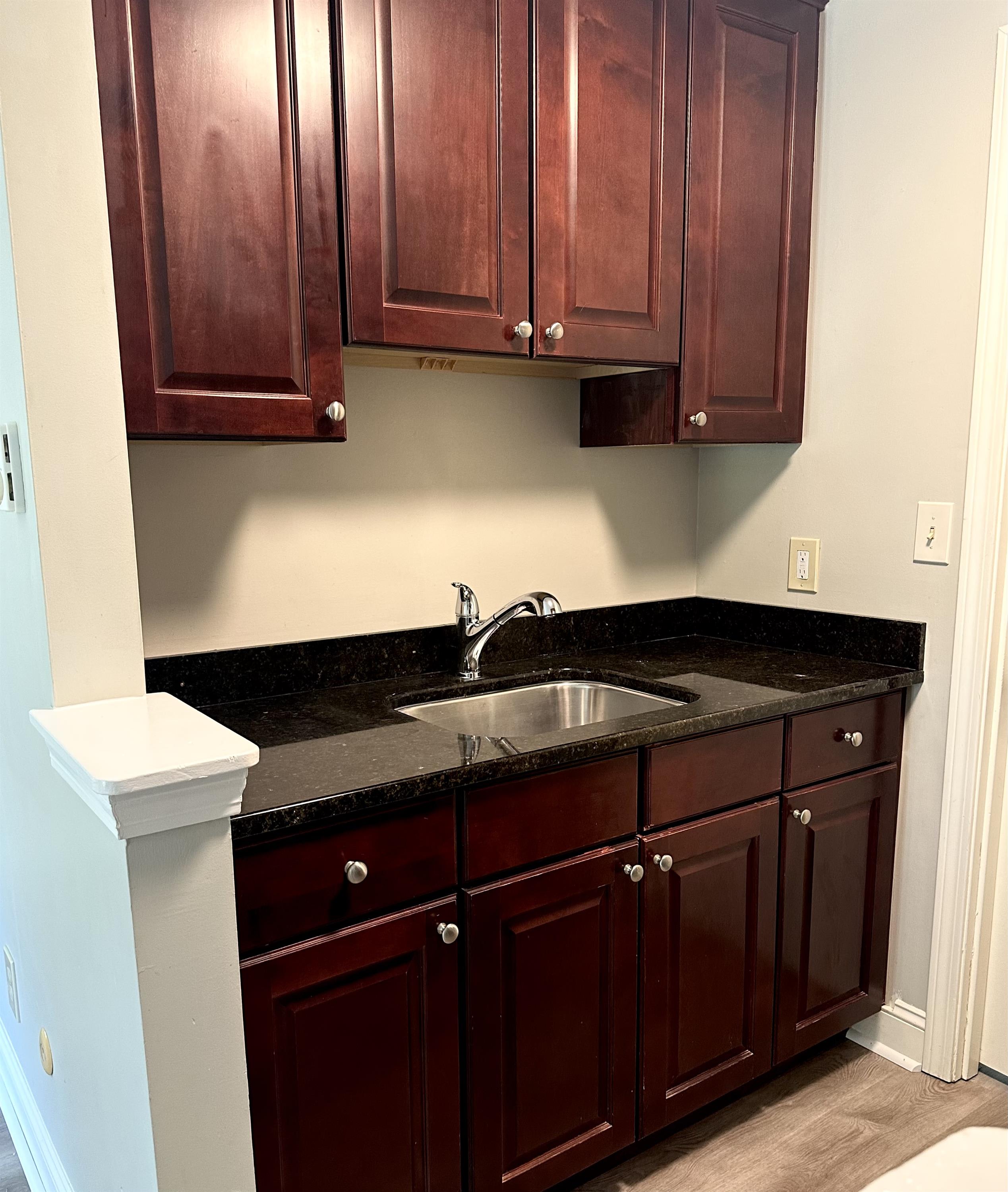 93 Henry Law AvenueUnit 23 – photo 3