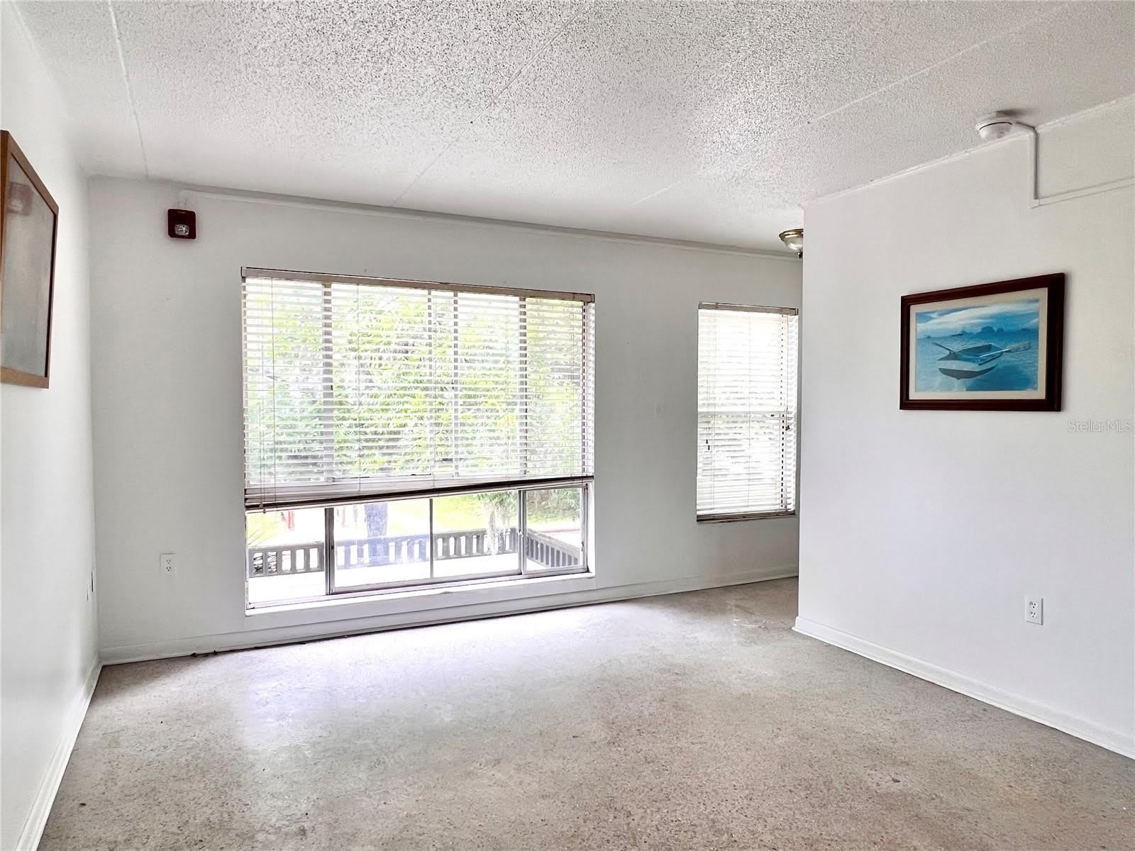 1303 NW 6TH Street – photo 3