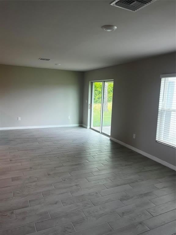 4021 35Th Street Sw – photo 3